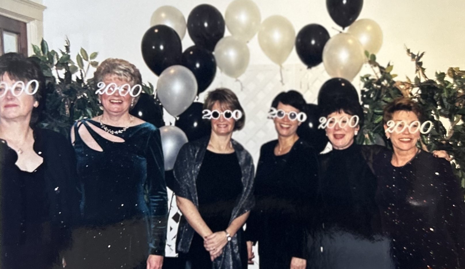 Y2K_Ladies